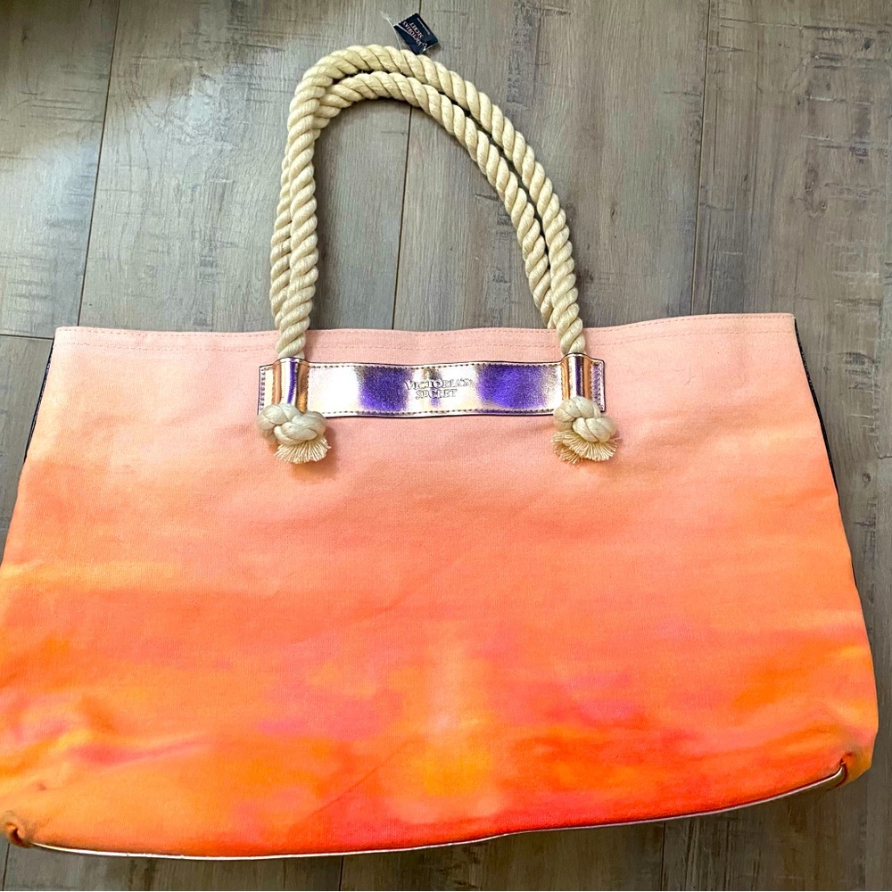 NWT- Victoria’s Secret Tote